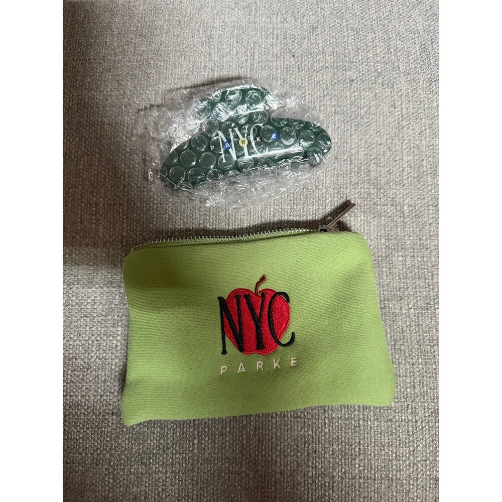 Parke NYC Dark Green Subway Claw Clip NYC Pop Up Brand New